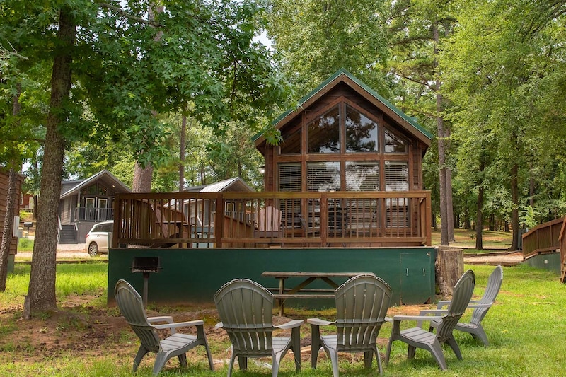 Whispering Pines Cabin-3